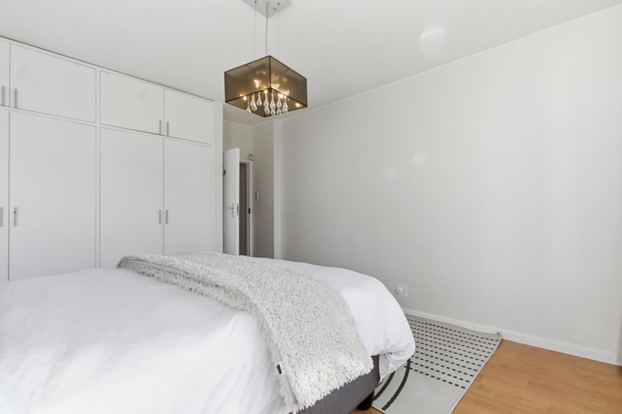 2 Bedroom Property for Sale in Green Point Western Cape